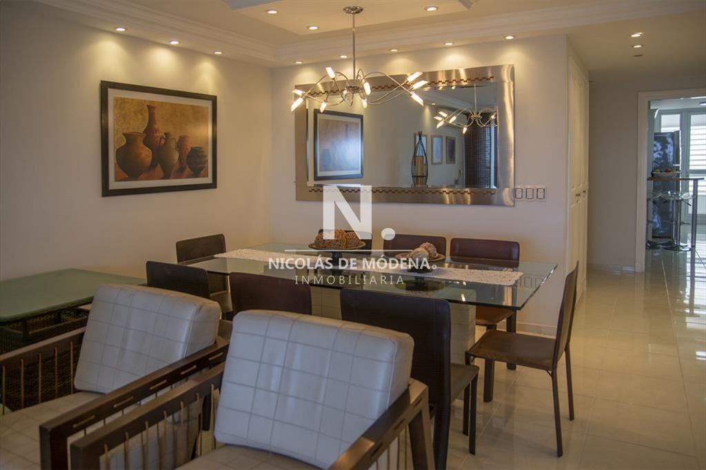 Departamento de 3 dormitorios en venta con vista