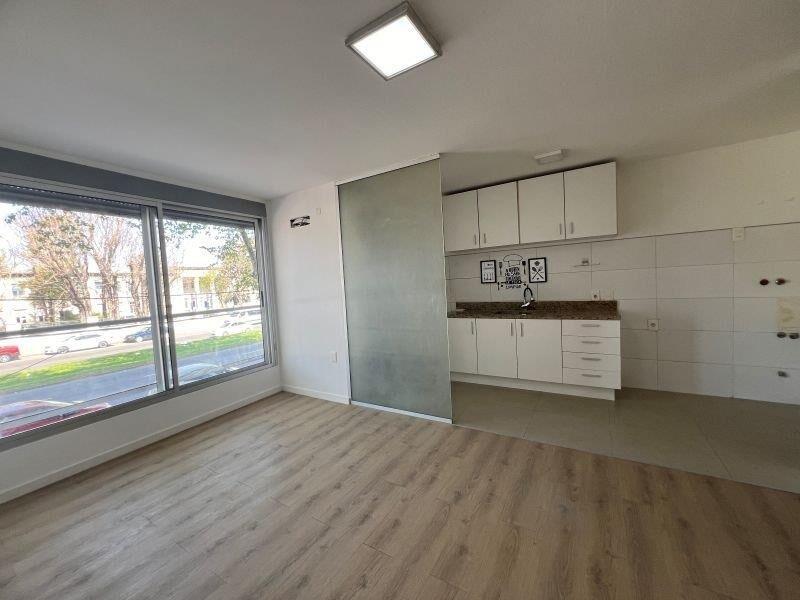Venta apartamento 1 dormitorio rentado Gral. Flores Nuevo C
