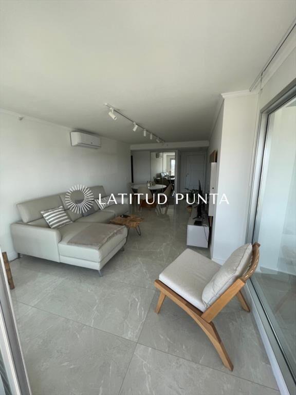 Piso alto en Mansa, 2 dormitorios