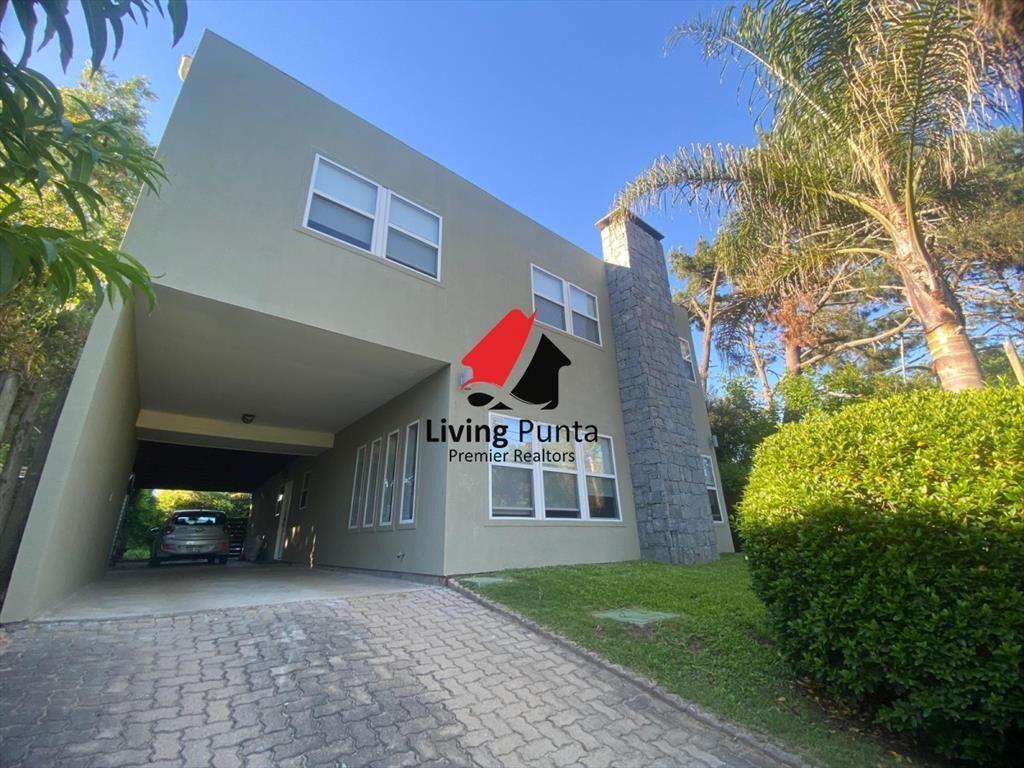 CASA BRAVA