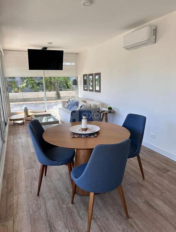 VENTA DE MONOAMBIENTE EN BARRIO POCITOS