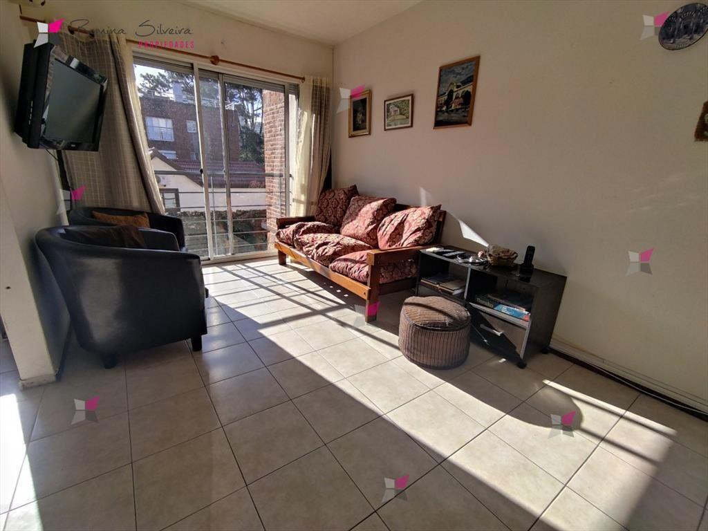 VENTA DE APARTAMENTO DE 1 DORMITORIO EN AIDY DEL