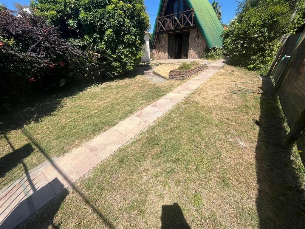 *** ALQUILADO ***  CABAÑA DE 3 DORMITORIOS PRÓX. AV. PEREZ