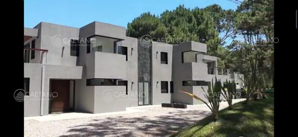 Casa complejo solanas barrio cerrado