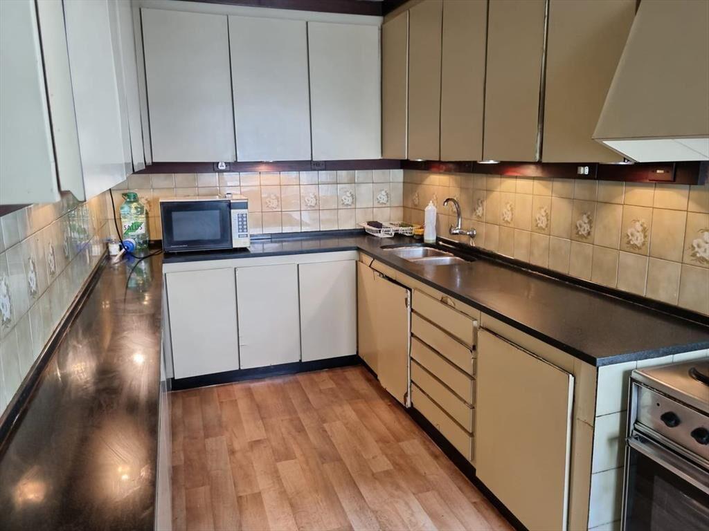 Apartamento -Rambla Pocitos, piso alto , 243 m2 , a recicla
