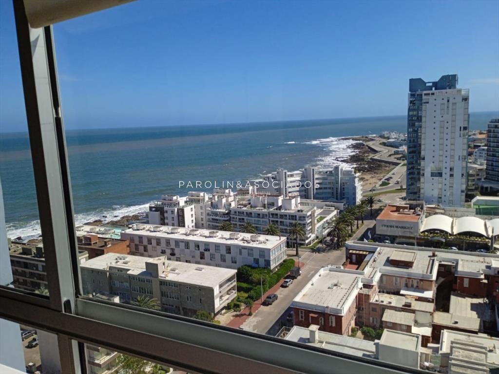 Apartamento en Peninsula, 3 dormitorios *