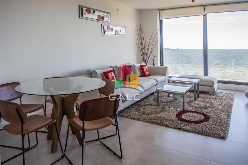 Gran oportunidad, departamento frente al mar con