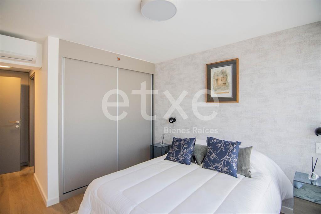 Venta Apartamento 2 dorm 2 baños Carrasco Boating Torre 2...