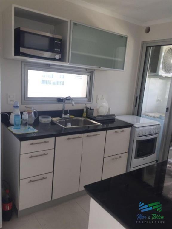 Vendo apartamento en Punta del Este, a pocas de