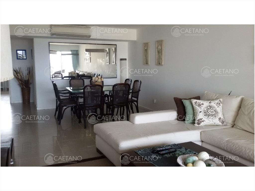 Apartamento en Punta del Este, Brava