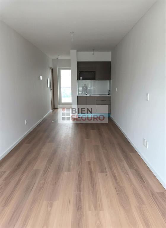 Impecable monoambiente, con piscina, spa y otros amenities,