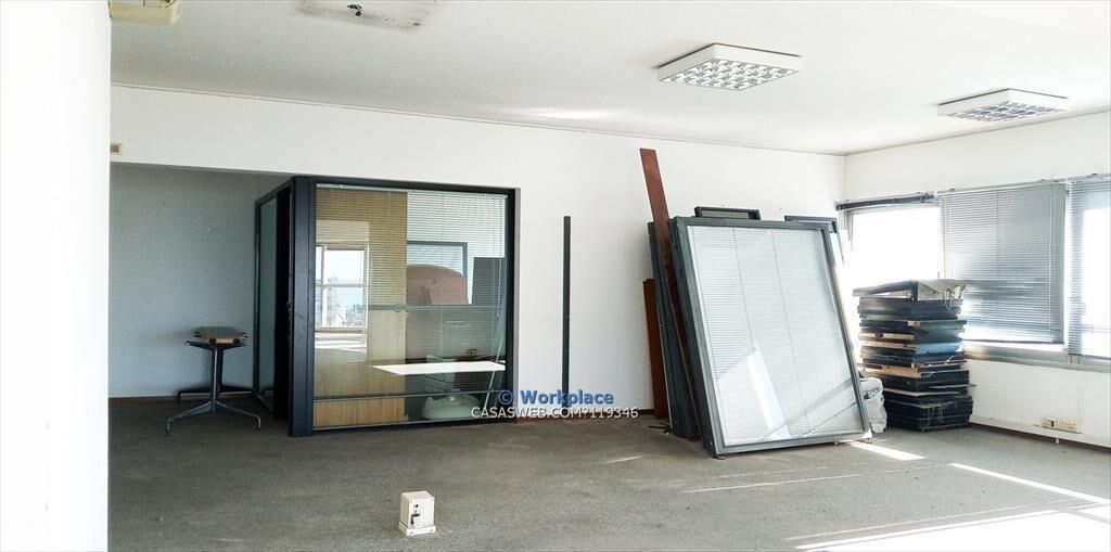 Oficina en el Centro - Alquiler - EDIFICIO DE CATEGORIA
