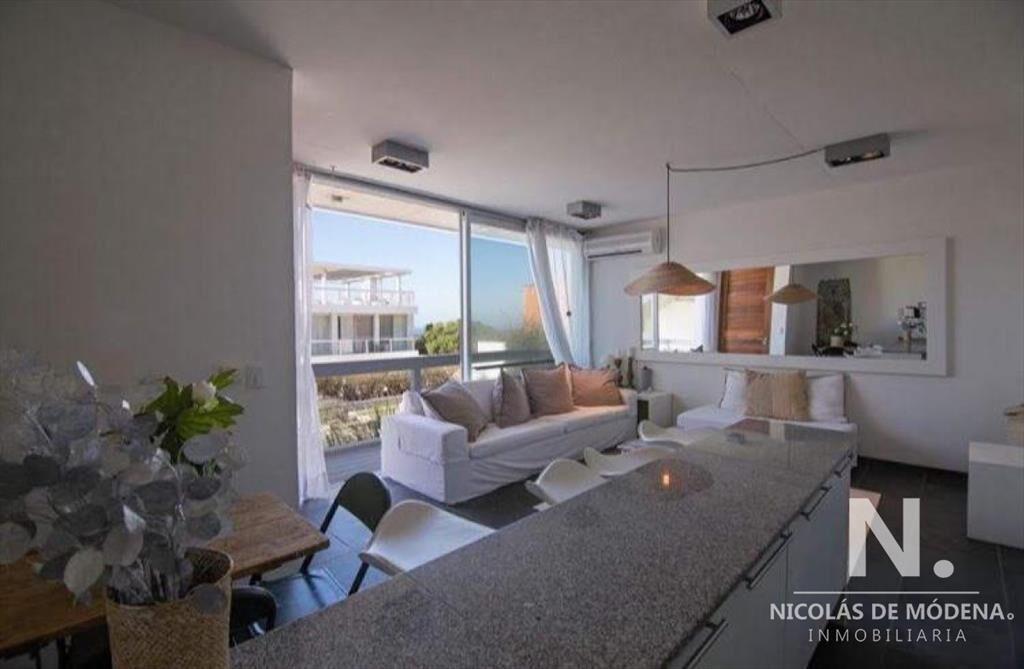 Departamento de 2 dormitorios en Manantiales en venta