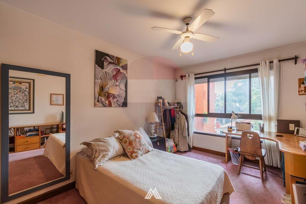 VENTA, primera linea, 3 suites.