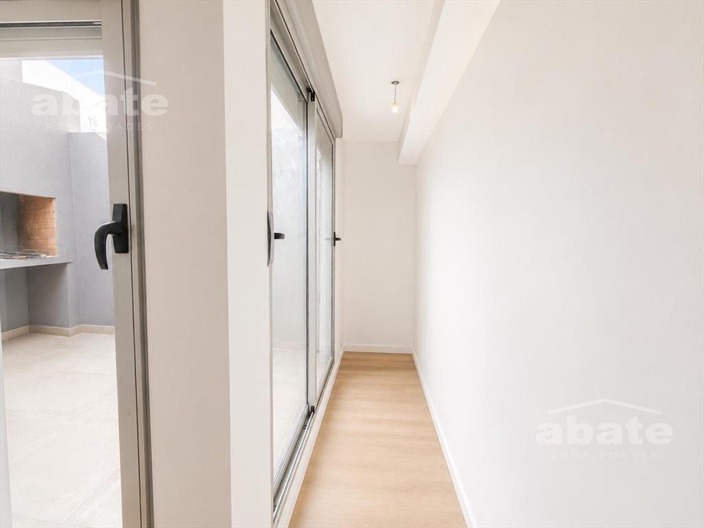 Venta apartamento 1 Dormitorio en Cordón gran patio con Par