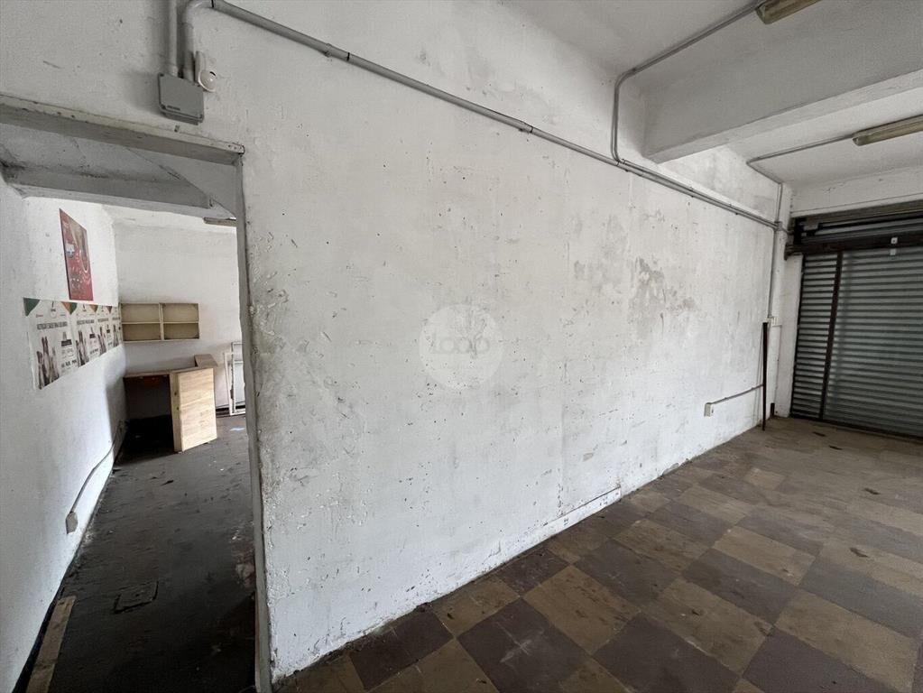Local Comercial / Depósito