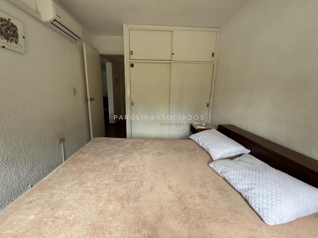 Apartamento en venta de 2 Dormitorios Coral, Punta Del Este