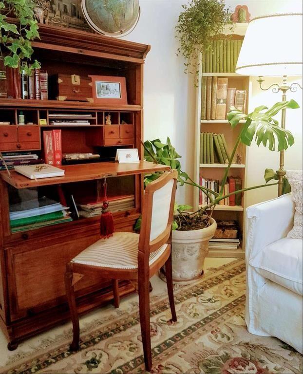 Apartamento en venta 3 dorm, 2 baños, con renta, en excelen