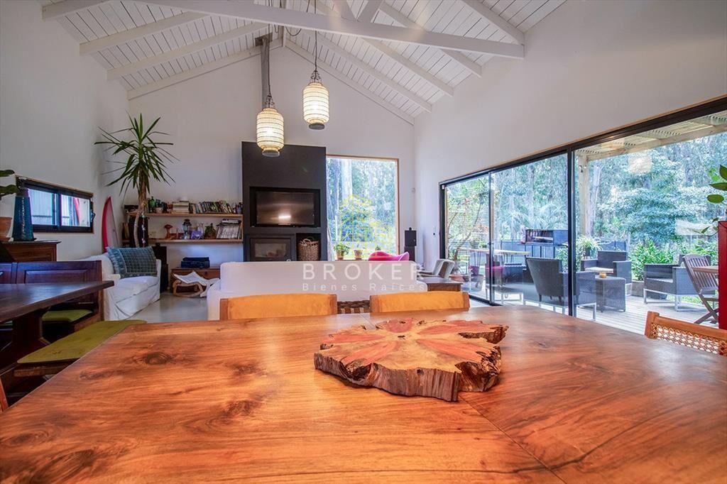 Venta y alquiler de casa de 3 dormitorios en del