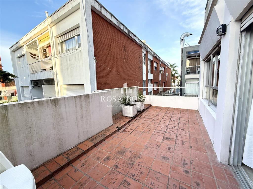 Apartamento venta 2 dormitorios 2 baños terraza