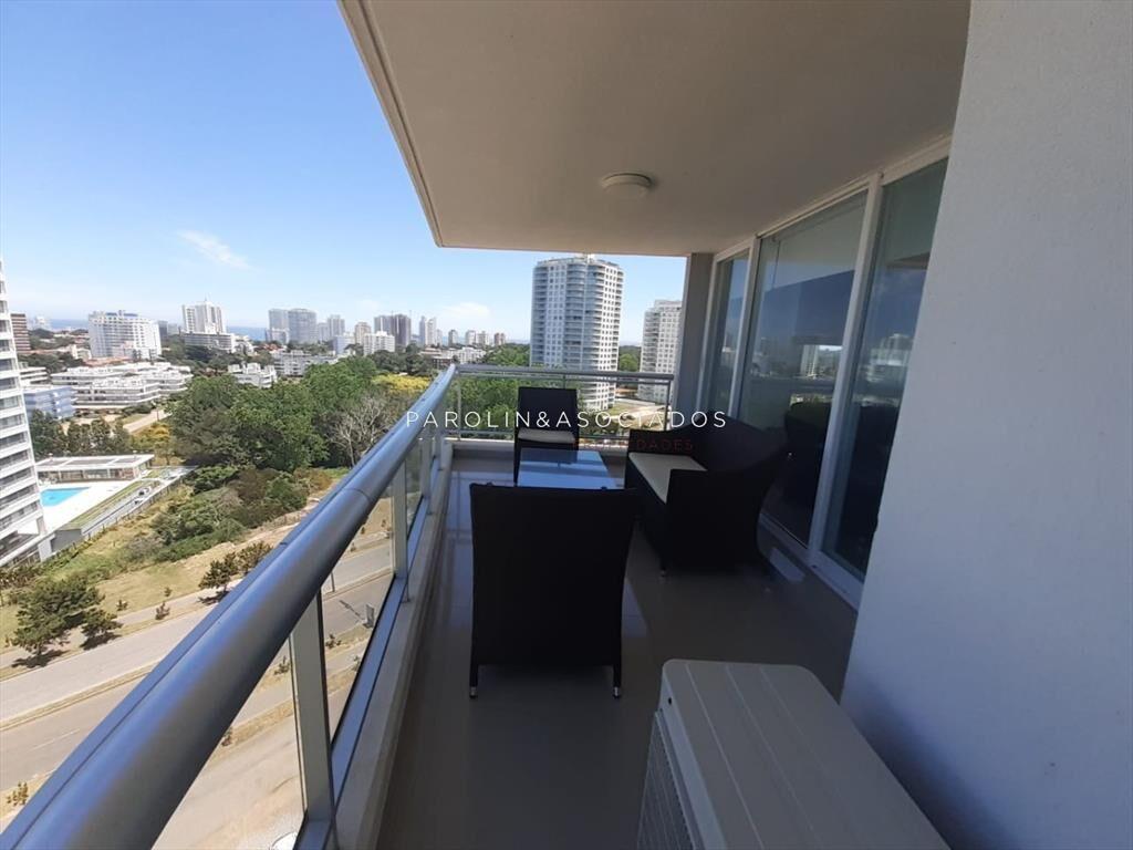 Apartamento en venta en Torre One a metros de del