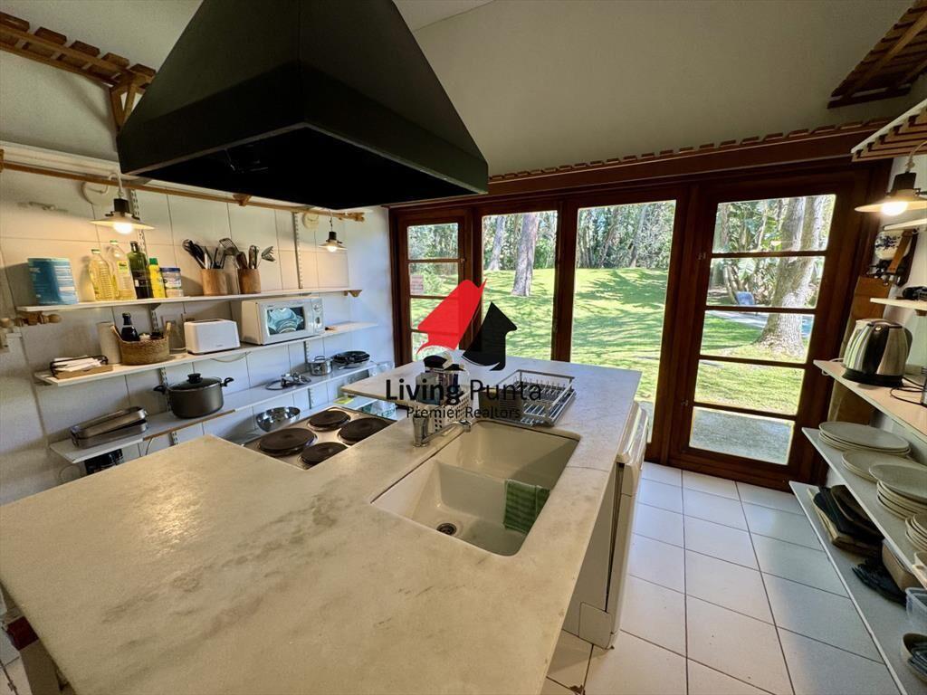 Espectacular casa en alquiler ubicado en las de