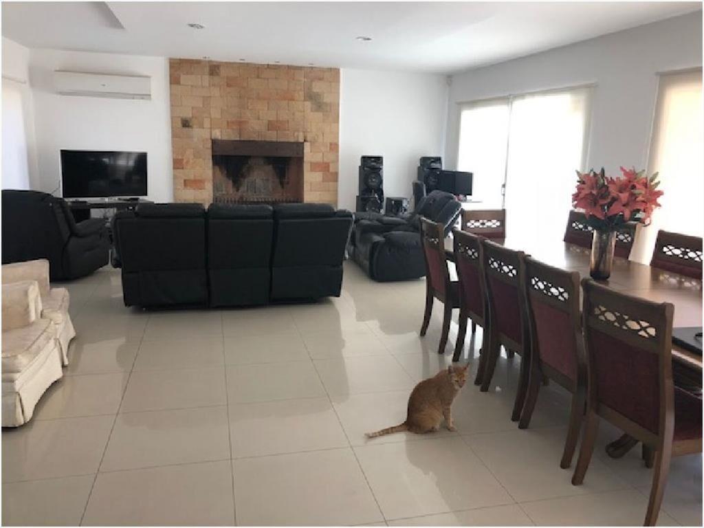 casa a estrenar en zona de playa brava