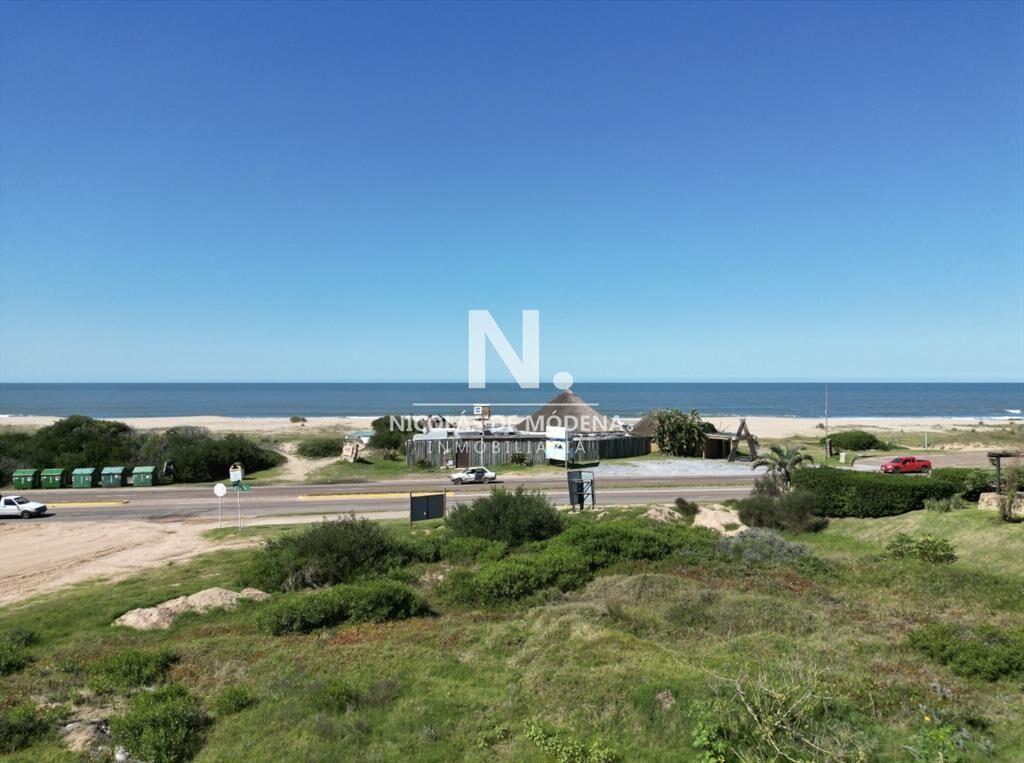 En venta gran terreno en La Barra- Montoya.