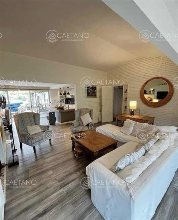 Casa en Punta del Este, Cantegril