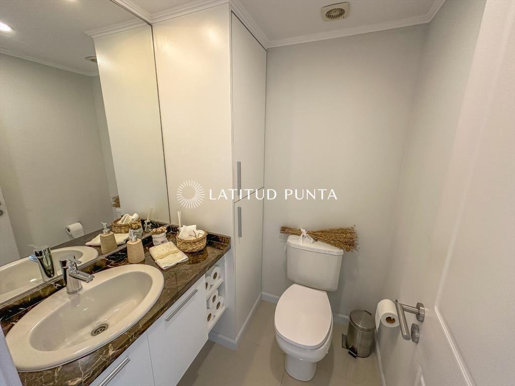 Roosevelt, apartamento 2 dormitorios, piso alto 1