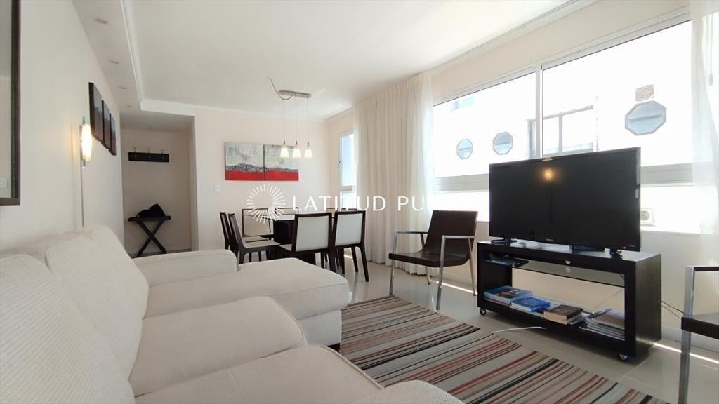 Apartamento 3 dormitorios. Península