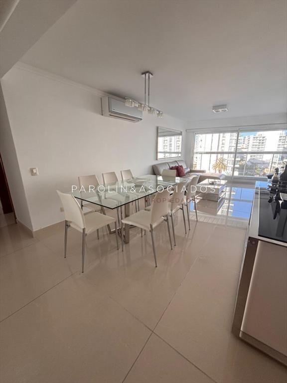 Departamento de 2 Dormitorios en Miami Boulevard,