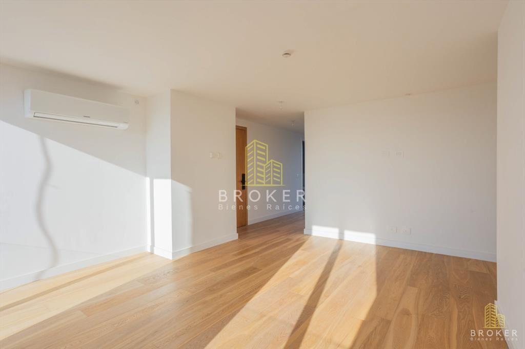 Duplex en venta en Rambla de Carrasco 268 m2 46