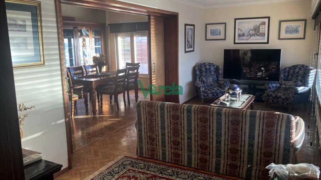 Venta casa, Punta Gorda, 3 dorm, 3 baÃ±os, fondo, todo a nu