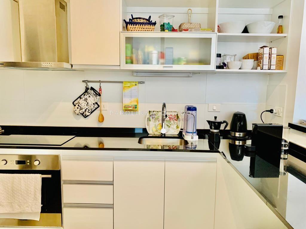 Apartamento de 2 dormitorios en venta en Arenas