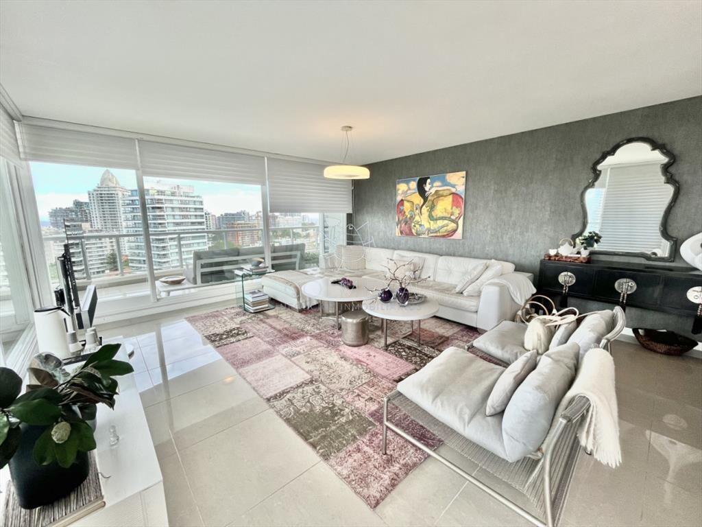 Apartamento en Roosevelt - Vista Brava y Mansa