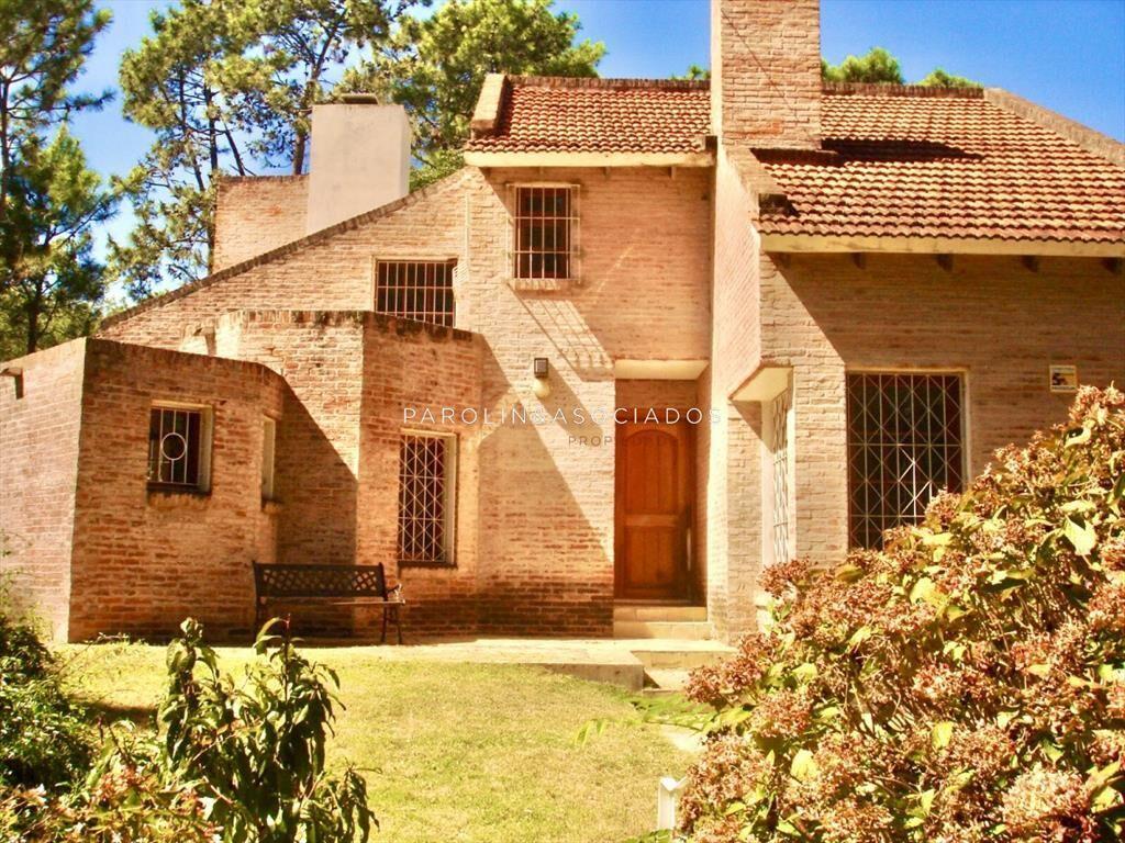 Casa en venta de 2 plantas en Punta del Este.