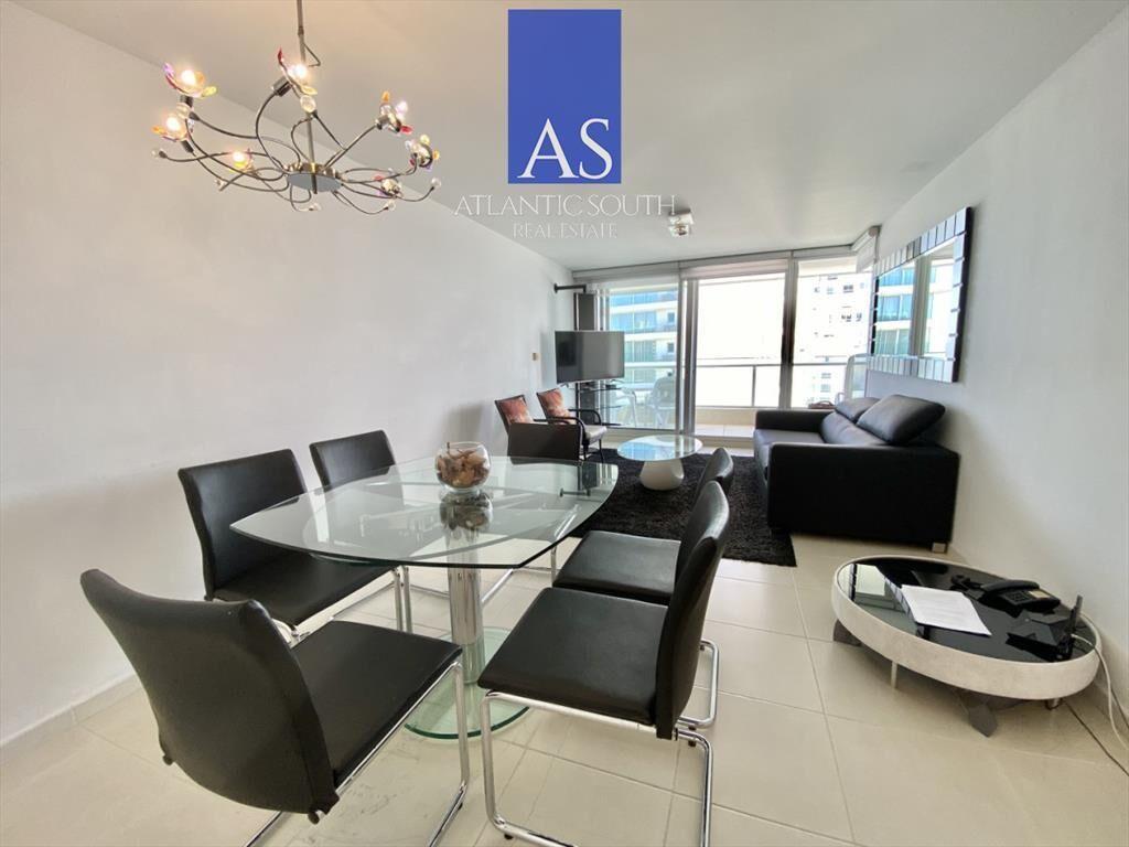 Apartamento en Venta Seasons Tower Playa Mansa