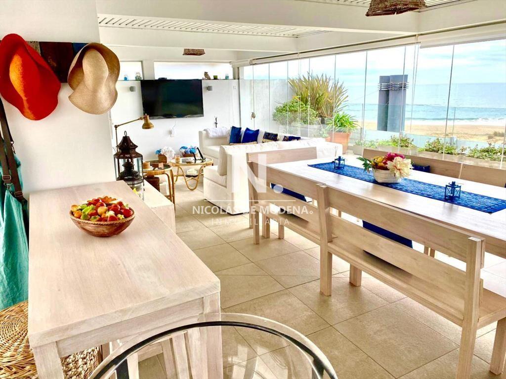 Penthouse en Venta de 3 dormitorios en Edificio ,