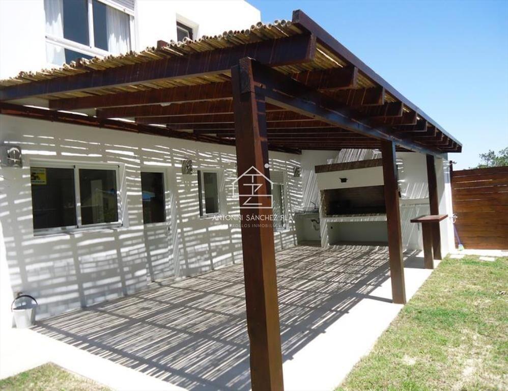 Casa en La Barra, 4 dormitorios *