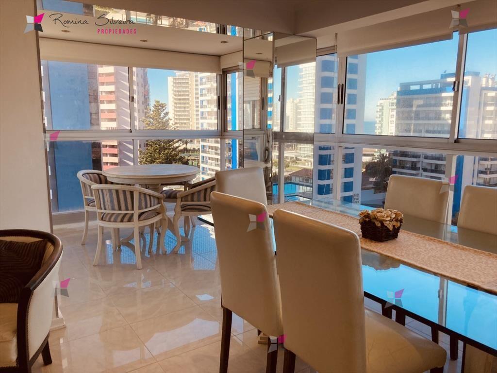 Alquilo apartamento con vista al mar de 2 dormitorios y med