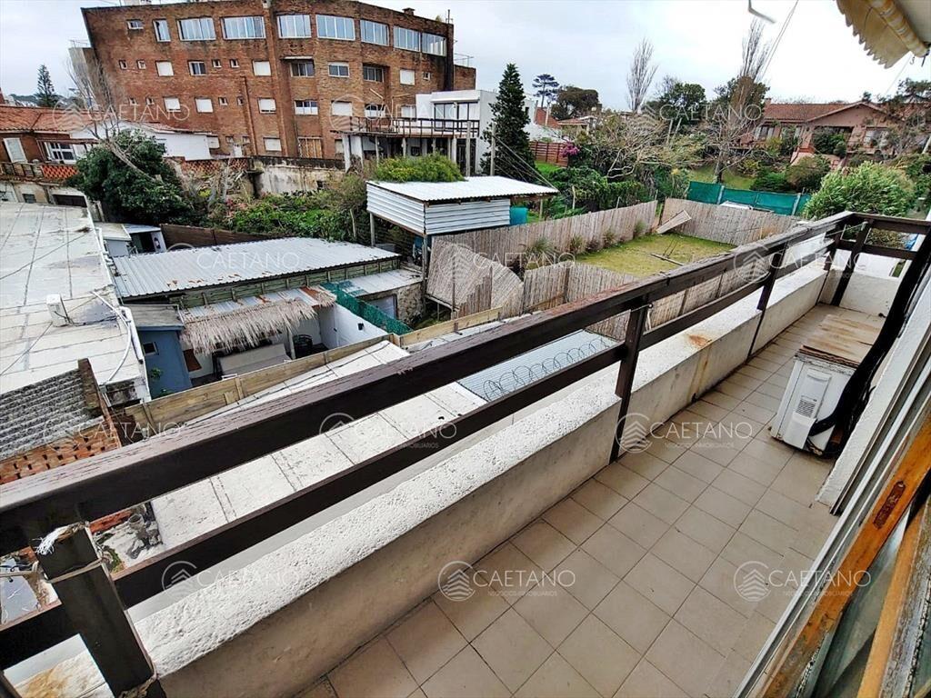 Apartamento alquiler anual en la Mansa