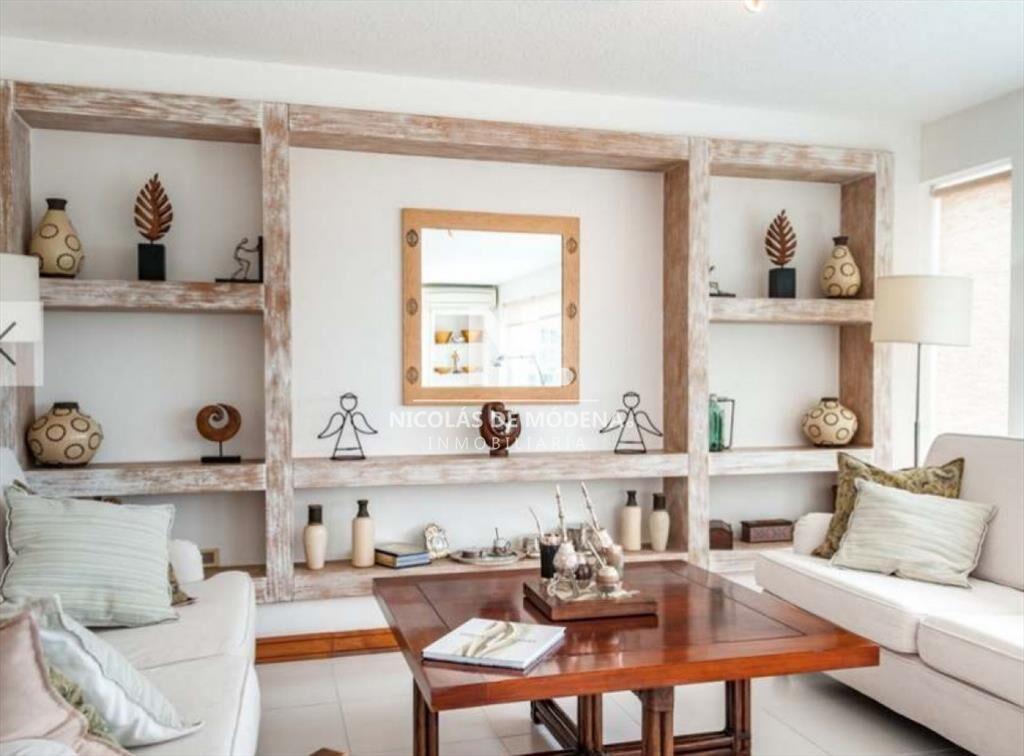 Espectacular penthouse de 4 dormitorios frente al