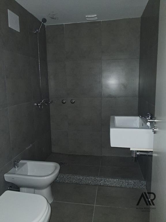 Apartamento en Venta 2 dorm. Cochera en Centro Sur. Balc...