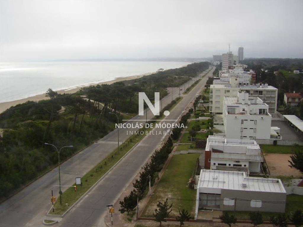 Esplendido departamento en venta con panorama al