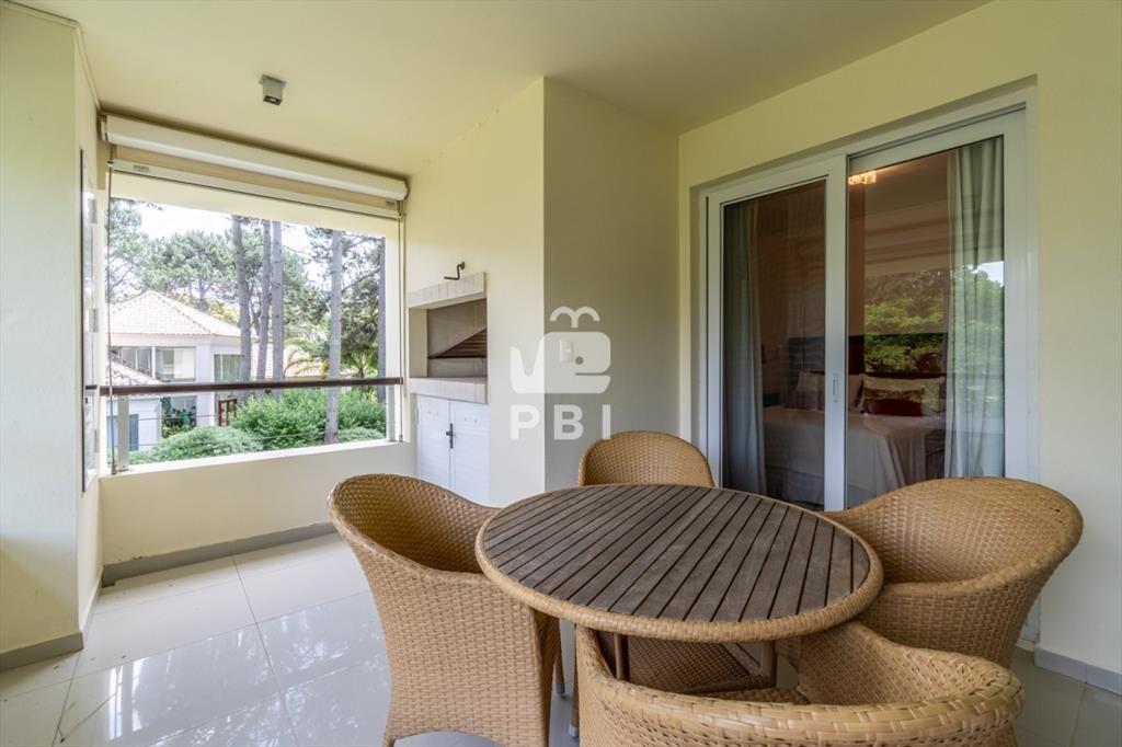 Apartamento en Venta en Solanas Country, Punta -