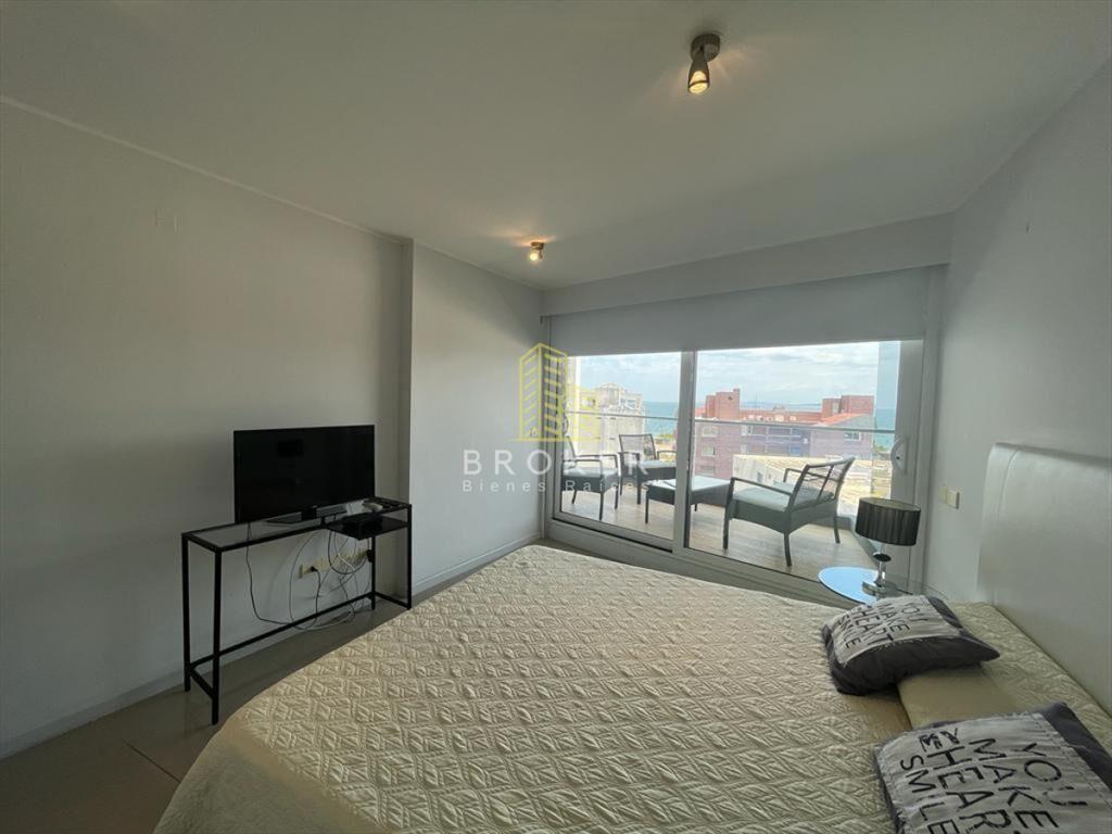Venta y alquiler de departamento de 3 dormitorios
