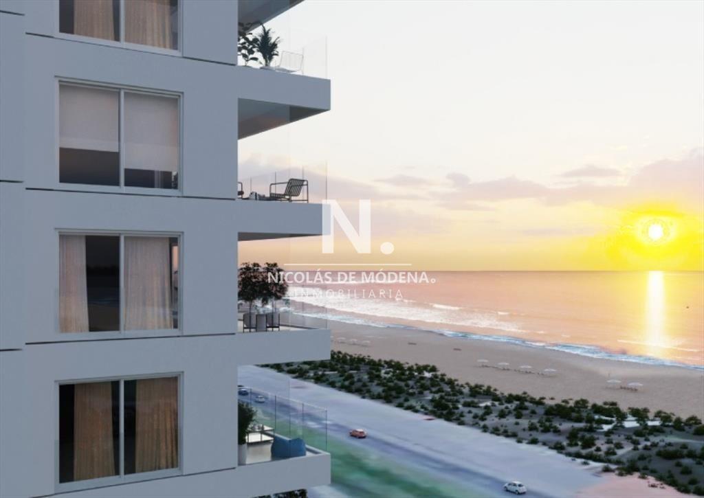 Espectacular departamento de 4 suites en venta al