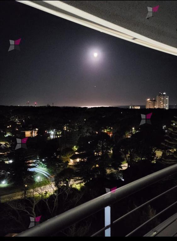 Se vende espectacular departamento, de 2 Balcon
