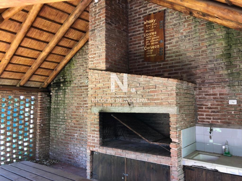 Chalet en venta a solo 50 mts del mar.